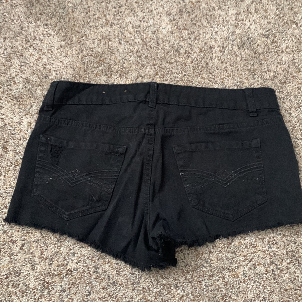never worn - Picture 2 of 2